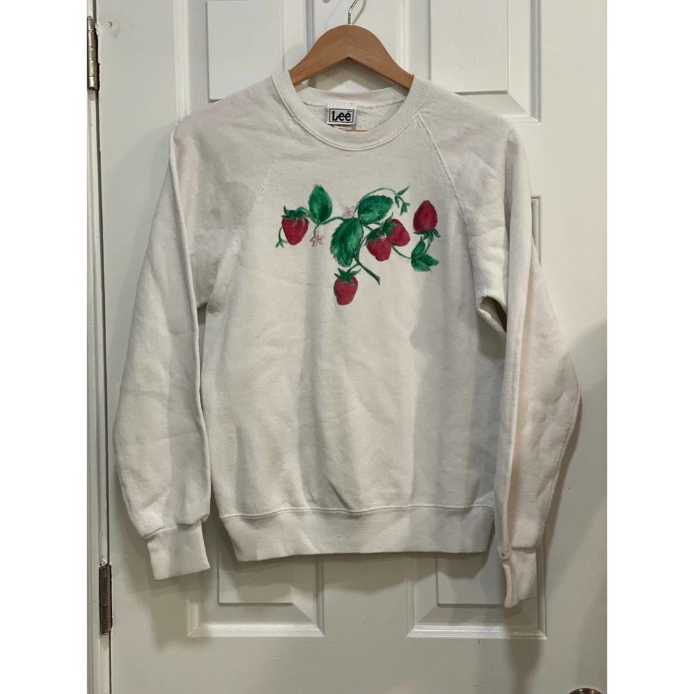 90s Lee Strawberry Sweatshirt size M